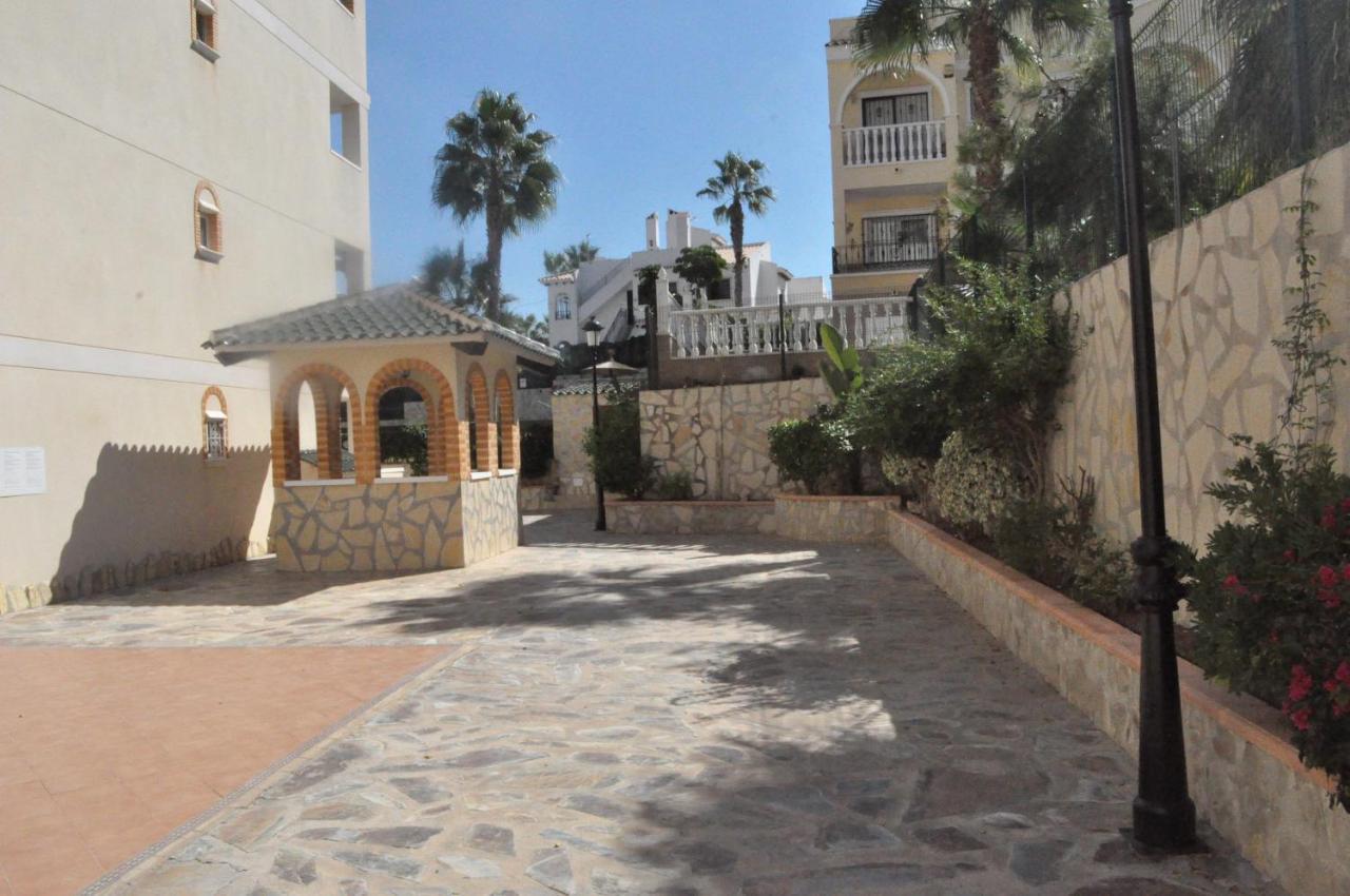 Apartament Jardin De Alba In Villamartin Орихуела Екстериор снимка