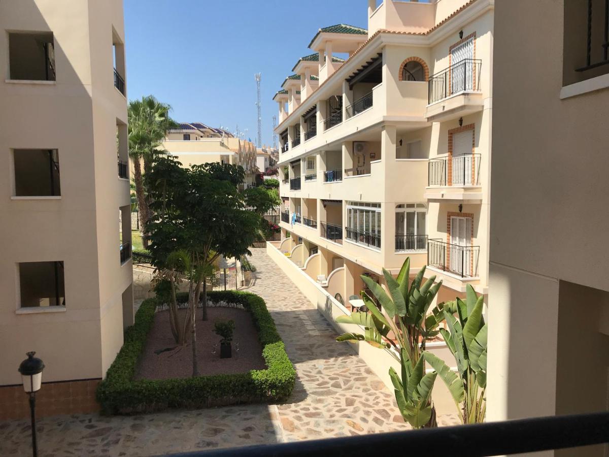 Apartament Jardin De Alba In Villamartin Орихуела Екстериор снимка